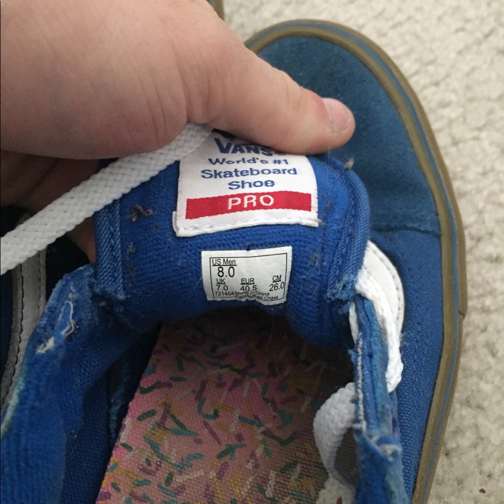 Vans - Picture 5 of 5